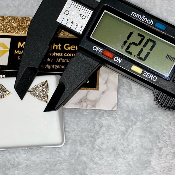 10k solid gold real diamond triangle custom designed earrings, FREE APPRAISAL! - Picture 3 of 8